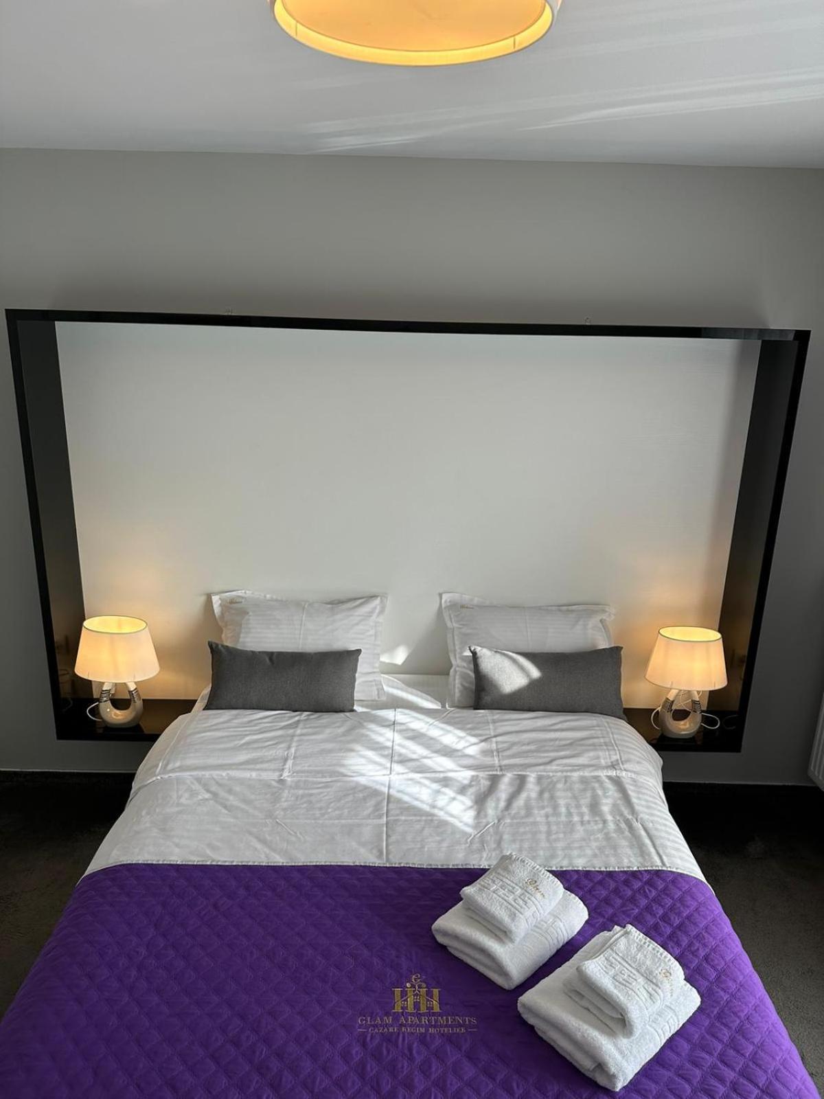 Luxury Glam Apartments & Studios Near Coresi Mall Брашов Экстерьер фото