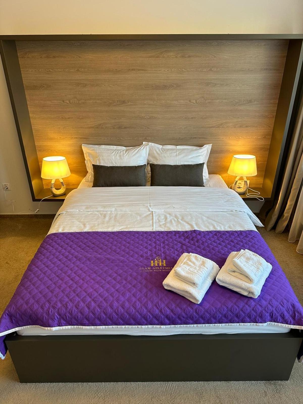 Luxury Glam Apartments & Studios Near Coresi Mall Брашов Экстерьер фото